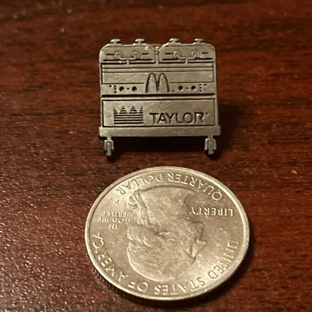McDonald's‎ Taylor Stove Oven Grill Employee Lapel Hat Pin